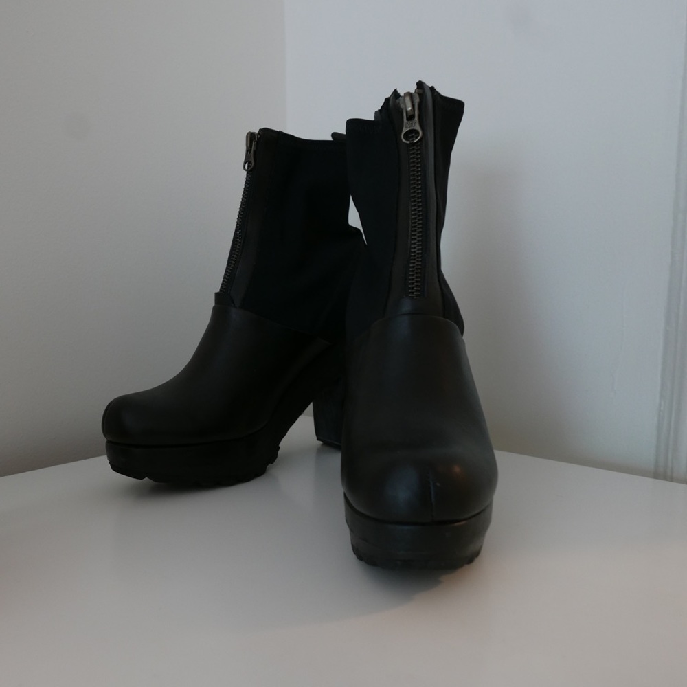 RACHEL COMEY Pipe Clog Leather Platform Boots Black size 8.5